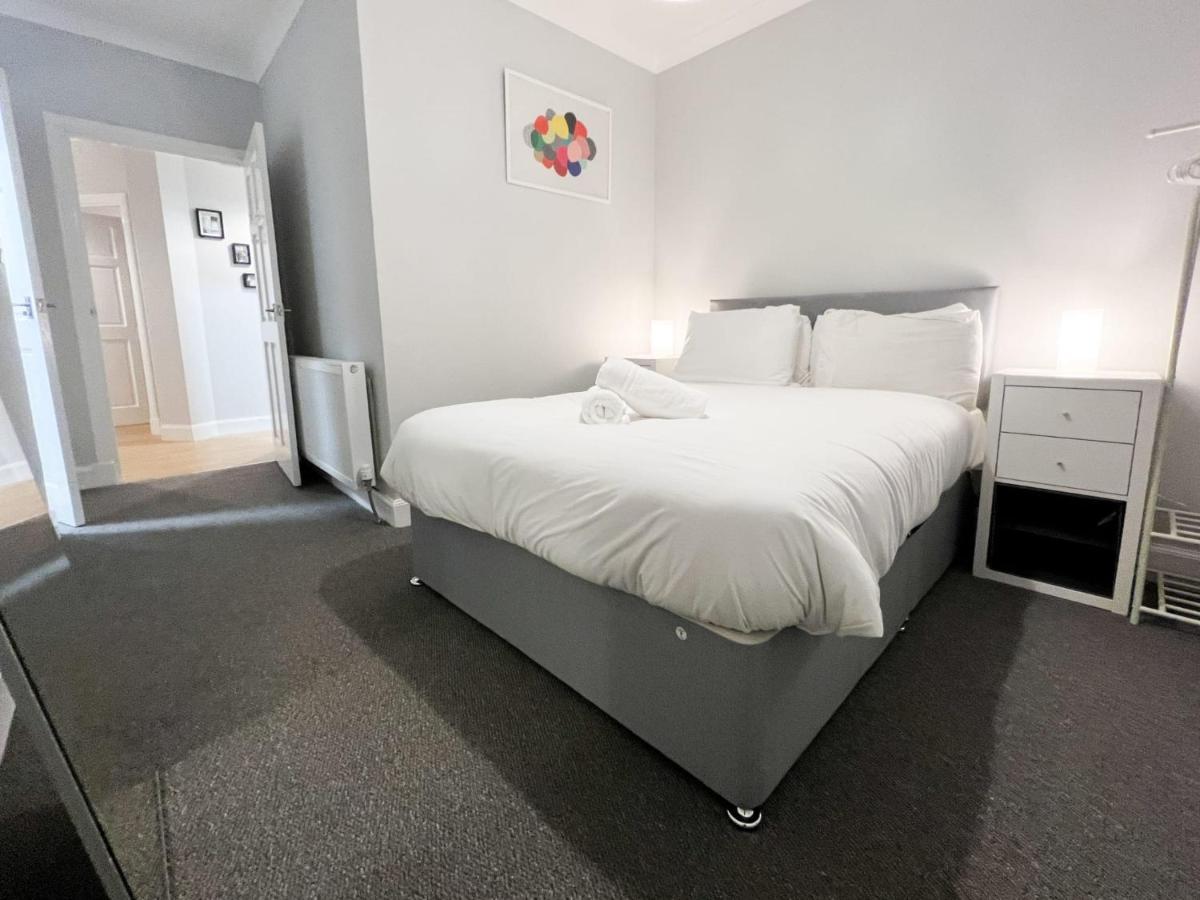 Glasgow 2 Bedroom Apartment Esterno foto