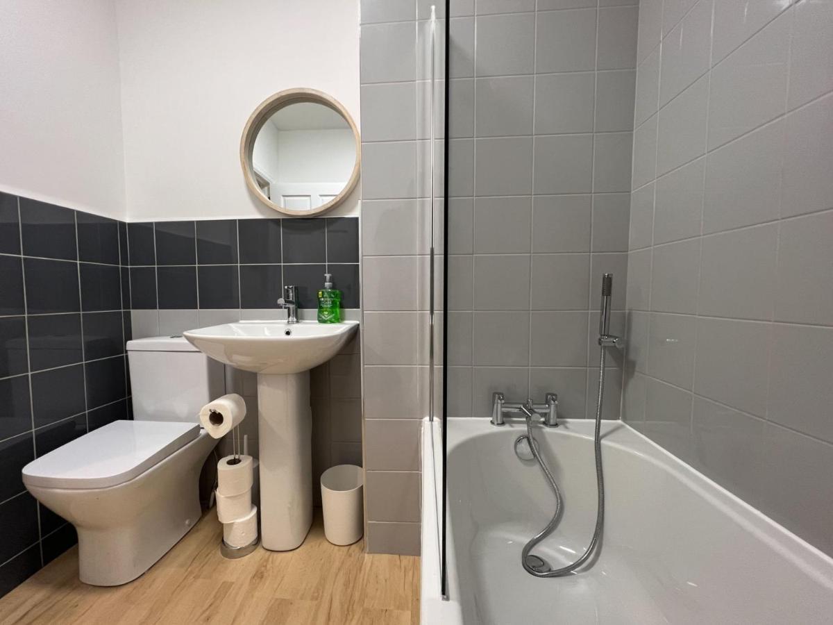 Glasgow 2 Bedroom Apartment Esterno foto