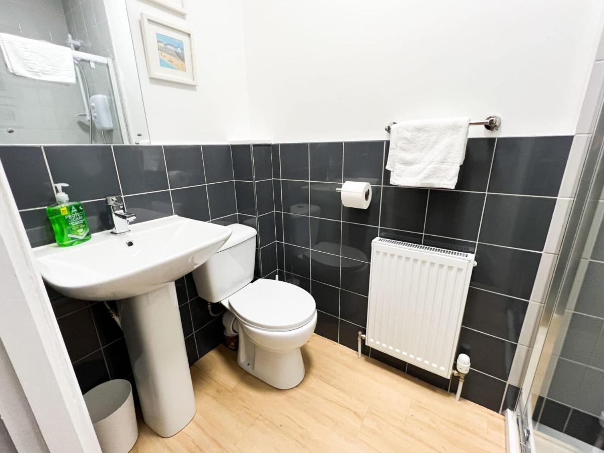 Glasgow 2 Bedroom Apartment Esterno foto